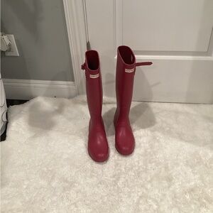 Hunter Glossy Pink  tall Rain Boots with socks